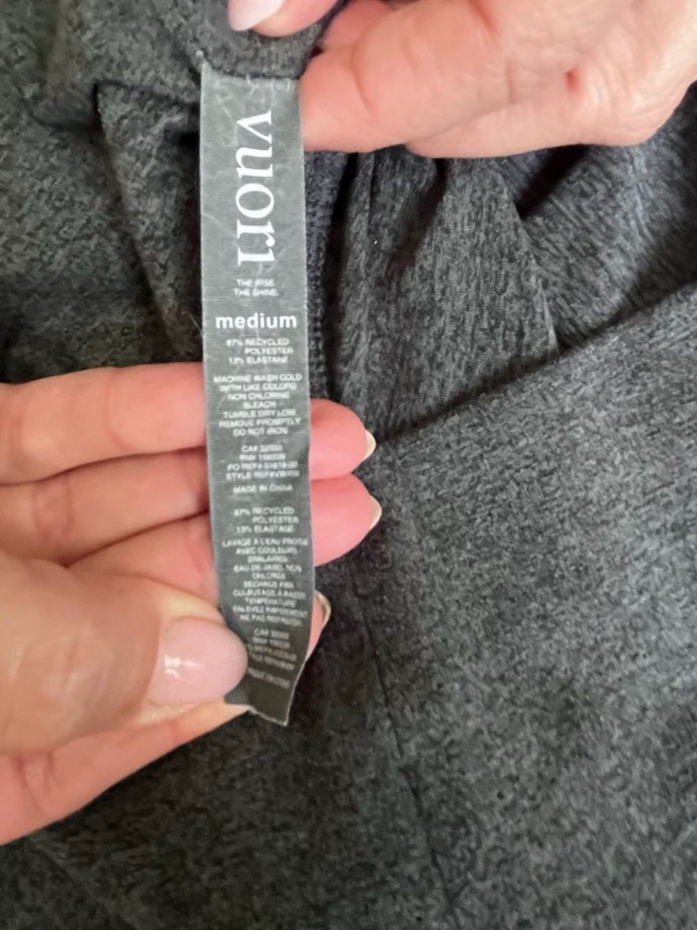 Vuori Charcoal High Rise Performance Leggings Sz Medium - Picture 7 of 7